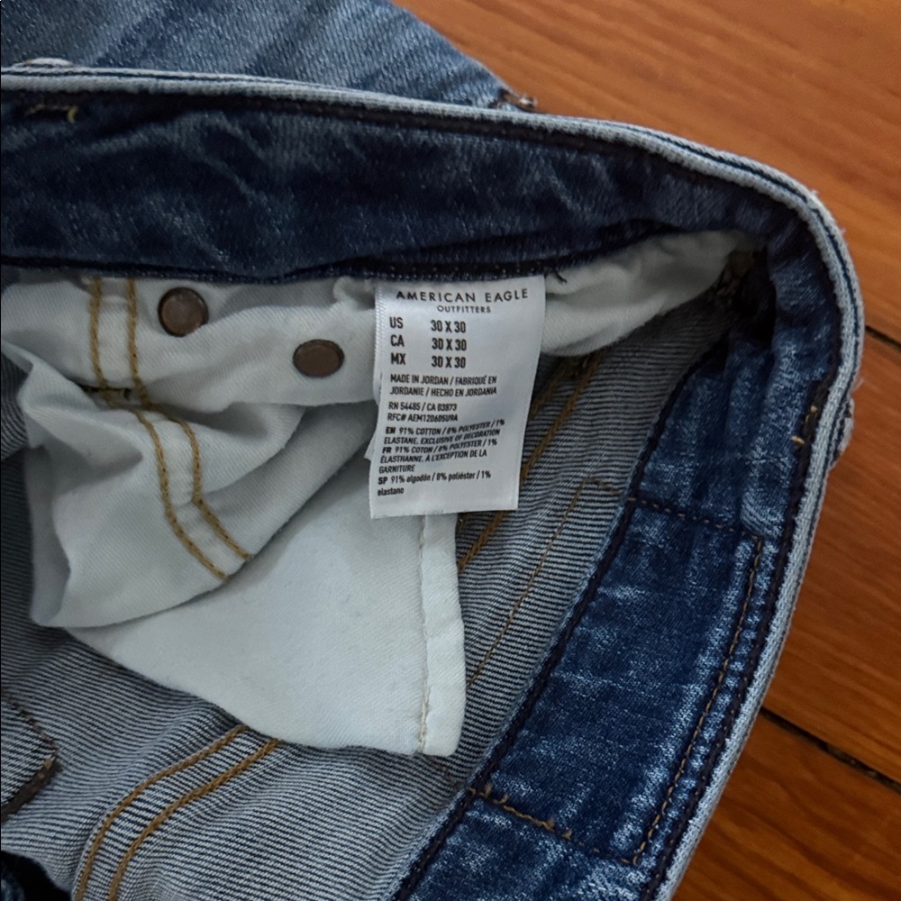 American Eagle Outfitters Men's Classic Blue Skinny Jeans - Picture 2 of 2